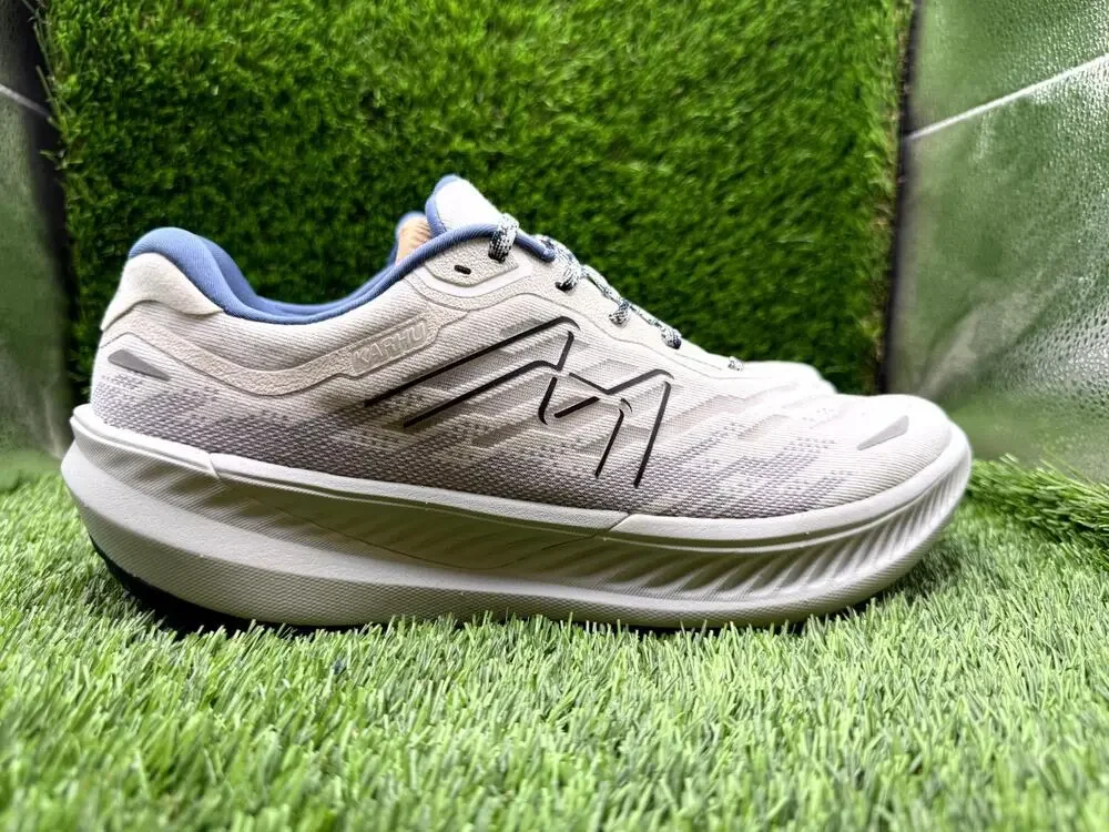 Karhu Fusion 4.5 F101019 Athletic Sneaker Men's 11.5 Beige Mesh Running Workout